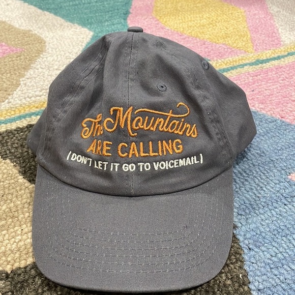 The Mountains Are Calling…..Don’t let it go to voicemail hat NEW - Picture 2 of 5